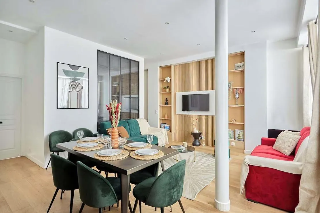 Appartamento Decorato Professionalmente Milánó